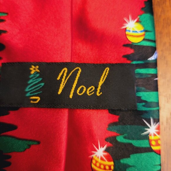 Lot of 3 Christmas Neckties ~ NWT / NWOT - Picture 4 of 14